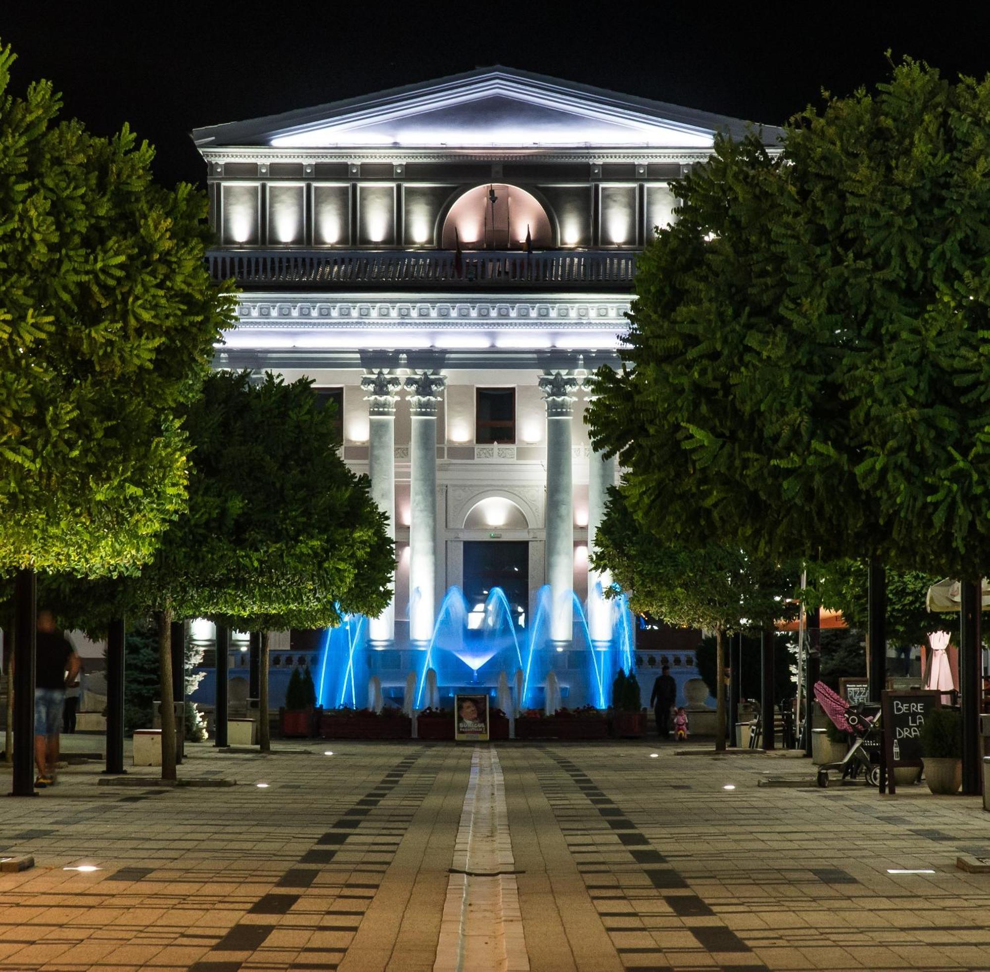Studio Central Hunedoara Bagian luar foto